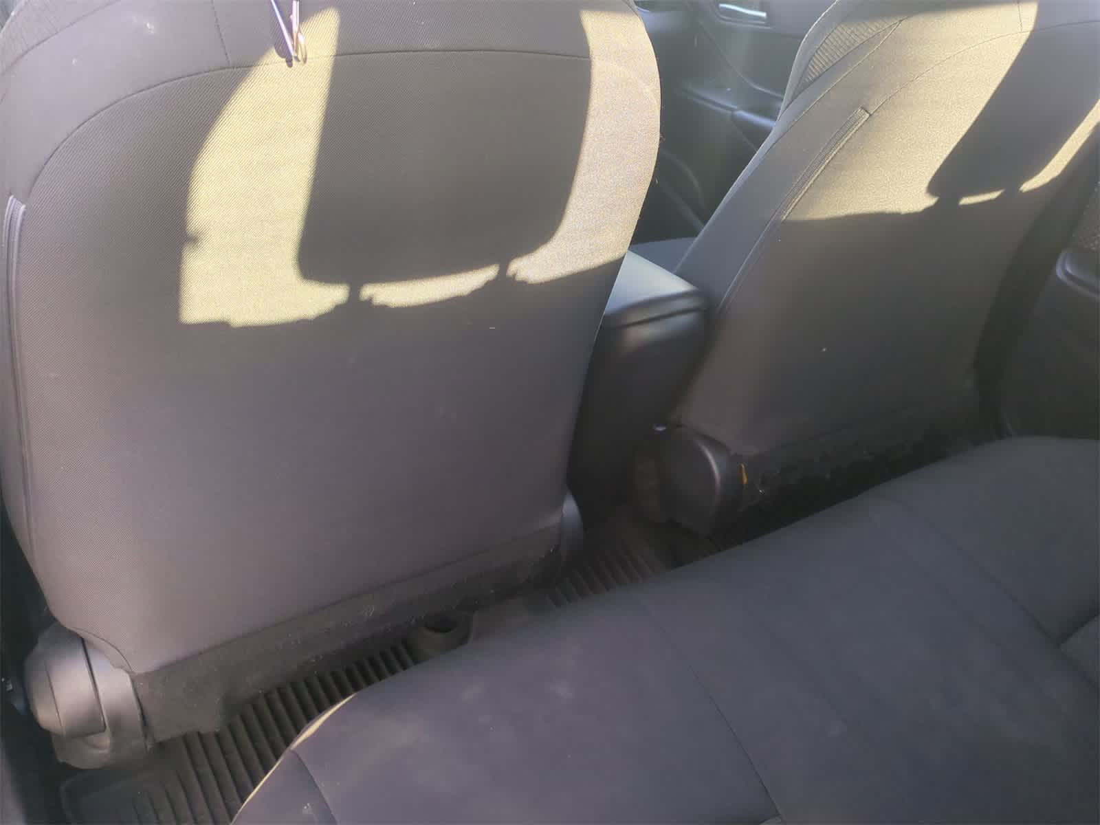 Thumbnail: 2019 Toyota C-HR - 19