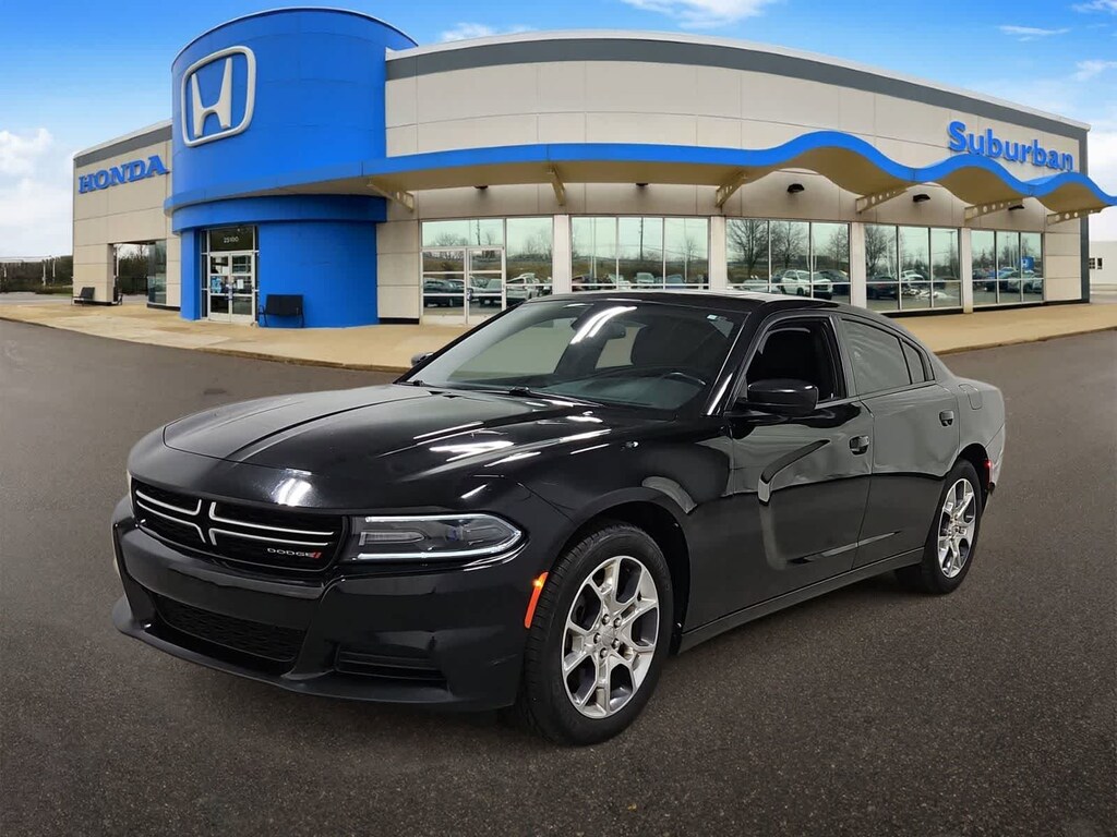 Used 2015 Dodge Charger SE Sedan