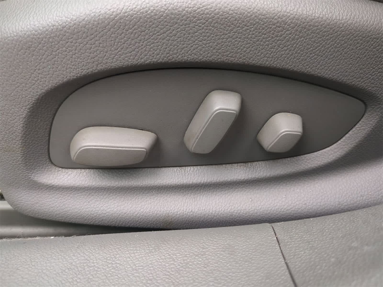 Thumbnail: 2014 Chevrolet Impala - 18