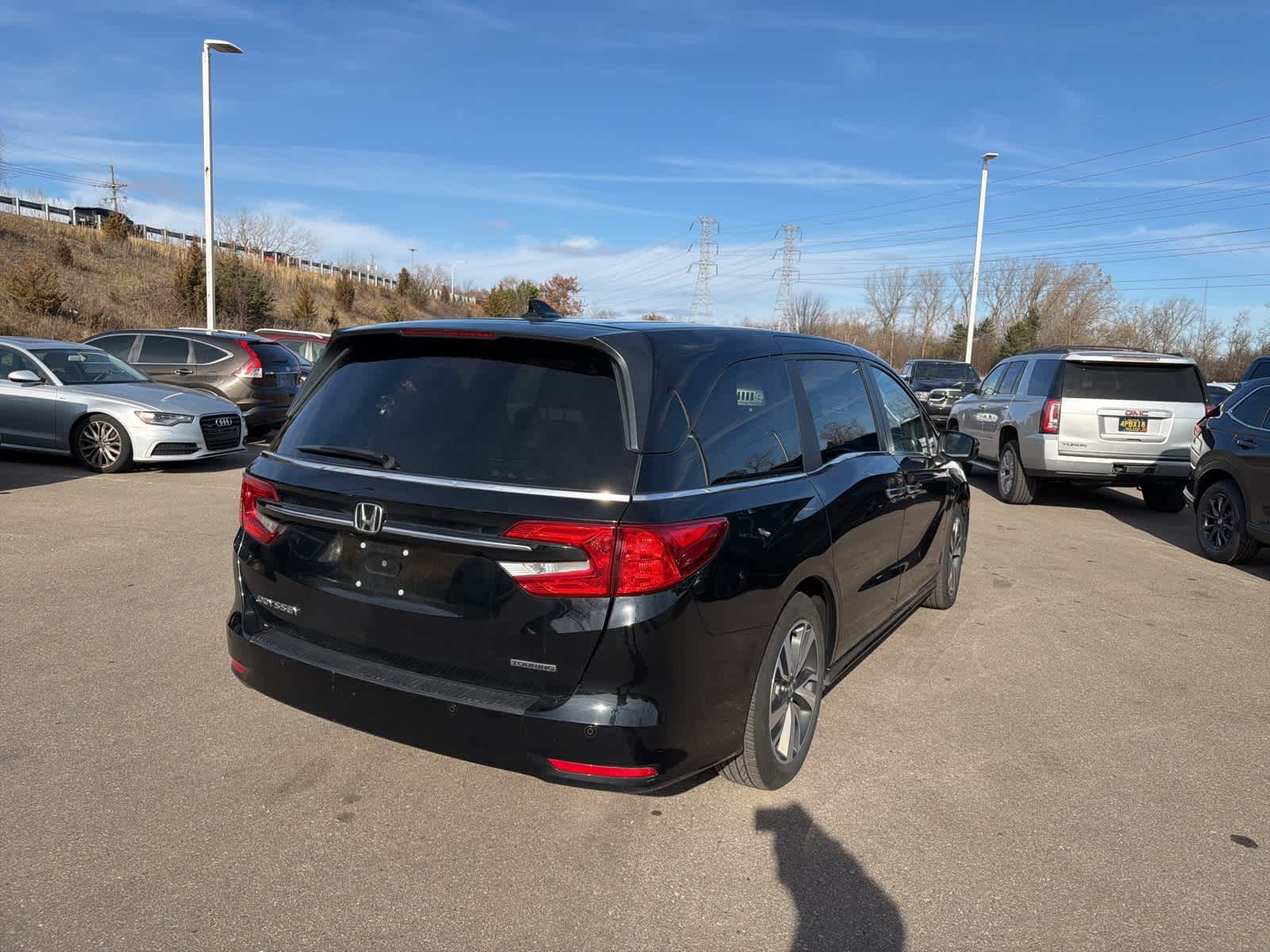 Thumbnail: 2023 Honda Odyssey - 18