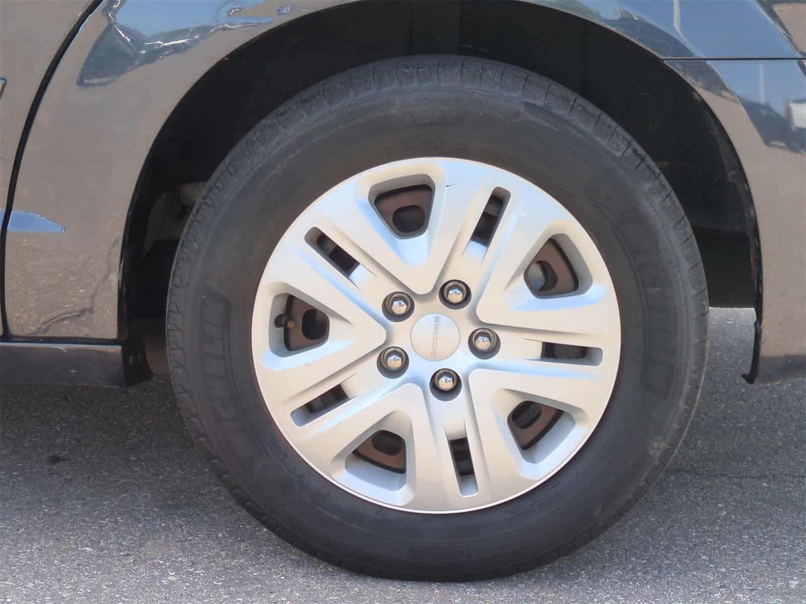 2014 Dodge Grand Caravan SE 14