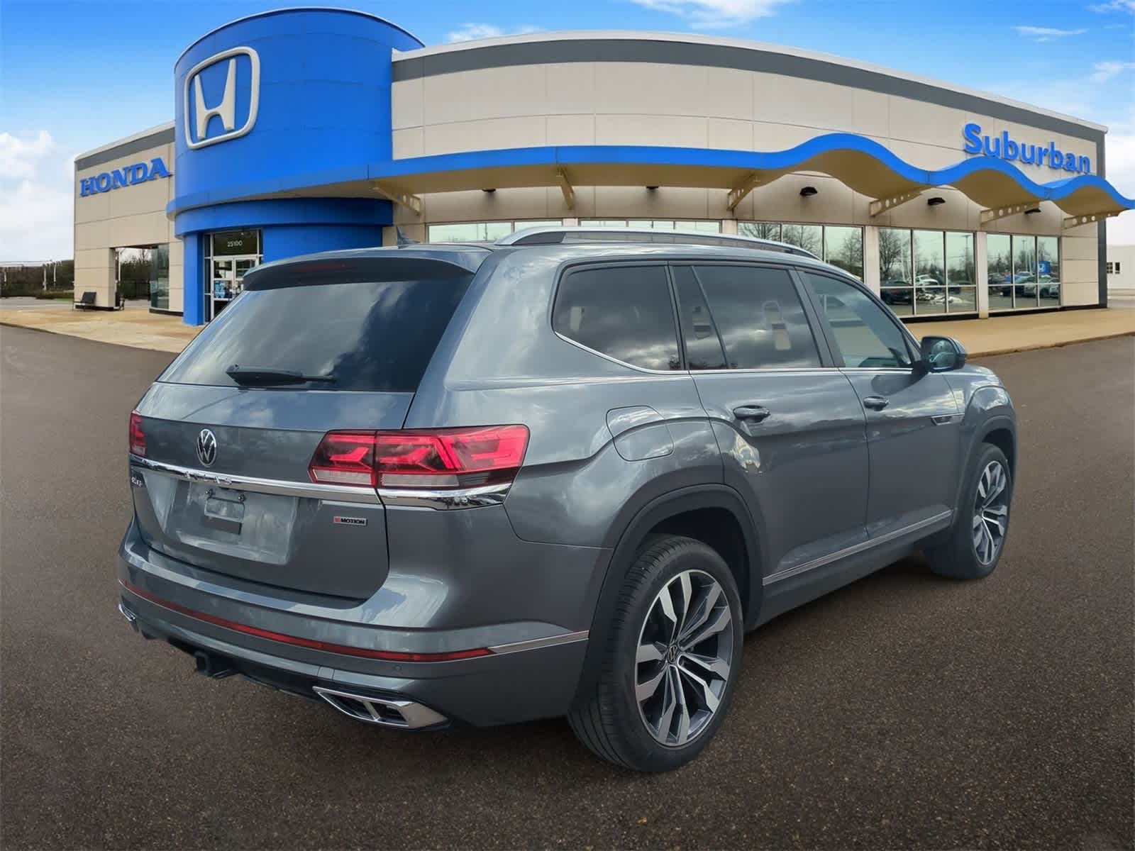 Thumbnail: 2021 Volkswagen Atlas - 8