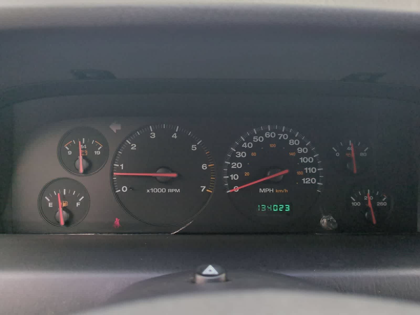 Thumbnail: 2001 Jeep Grand Cherokee - 30