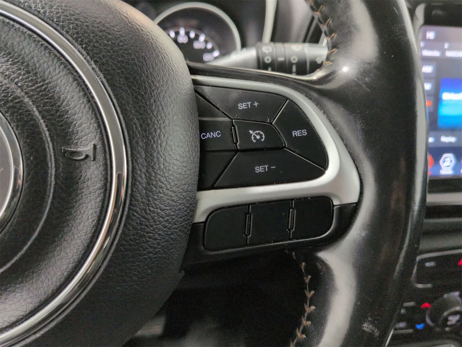 Thumbnail: 2019 Jeep Compass - 24