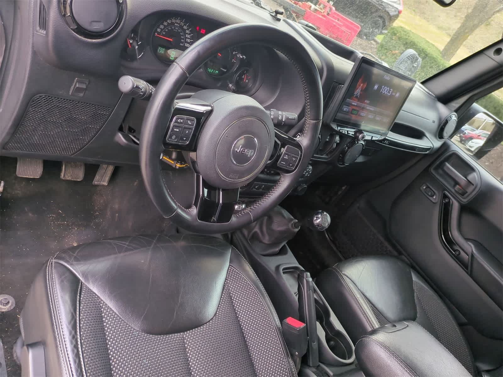 2016 Jeep Wrangler Unlimited Backcountry 10