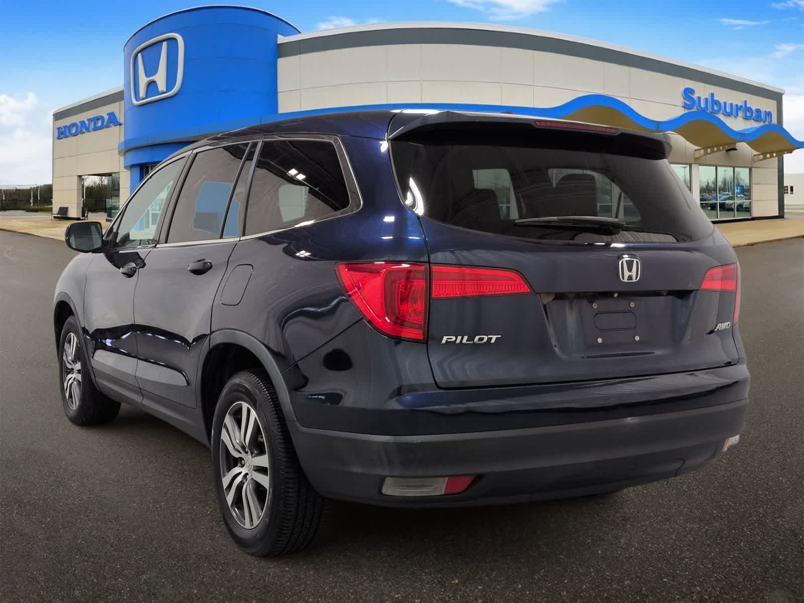 Thumbnail: 2016 Honda Pilot - 6