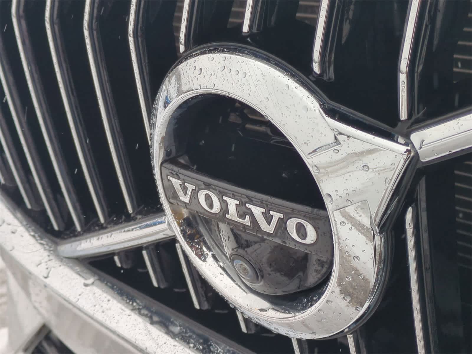 Thumbnail: 2018 Volvo XC60 - 13