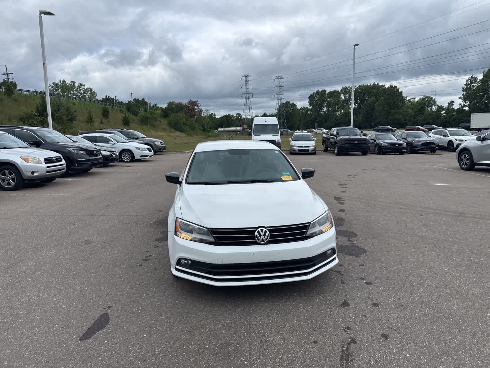 Thumbnail: 2016 Volkswagen Jetta - 6
