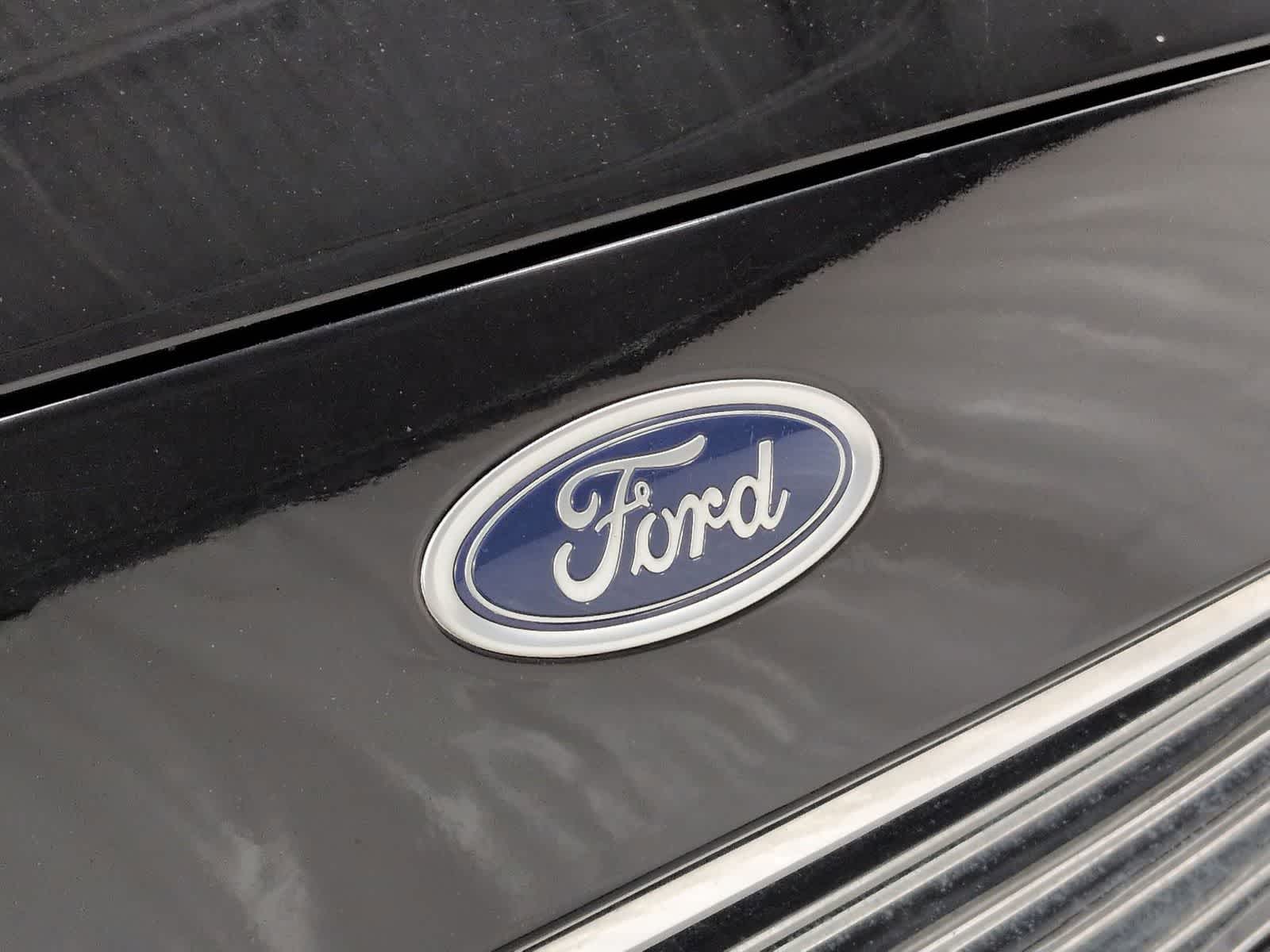 Thumbnail: 2017 Ford Fusion - 11