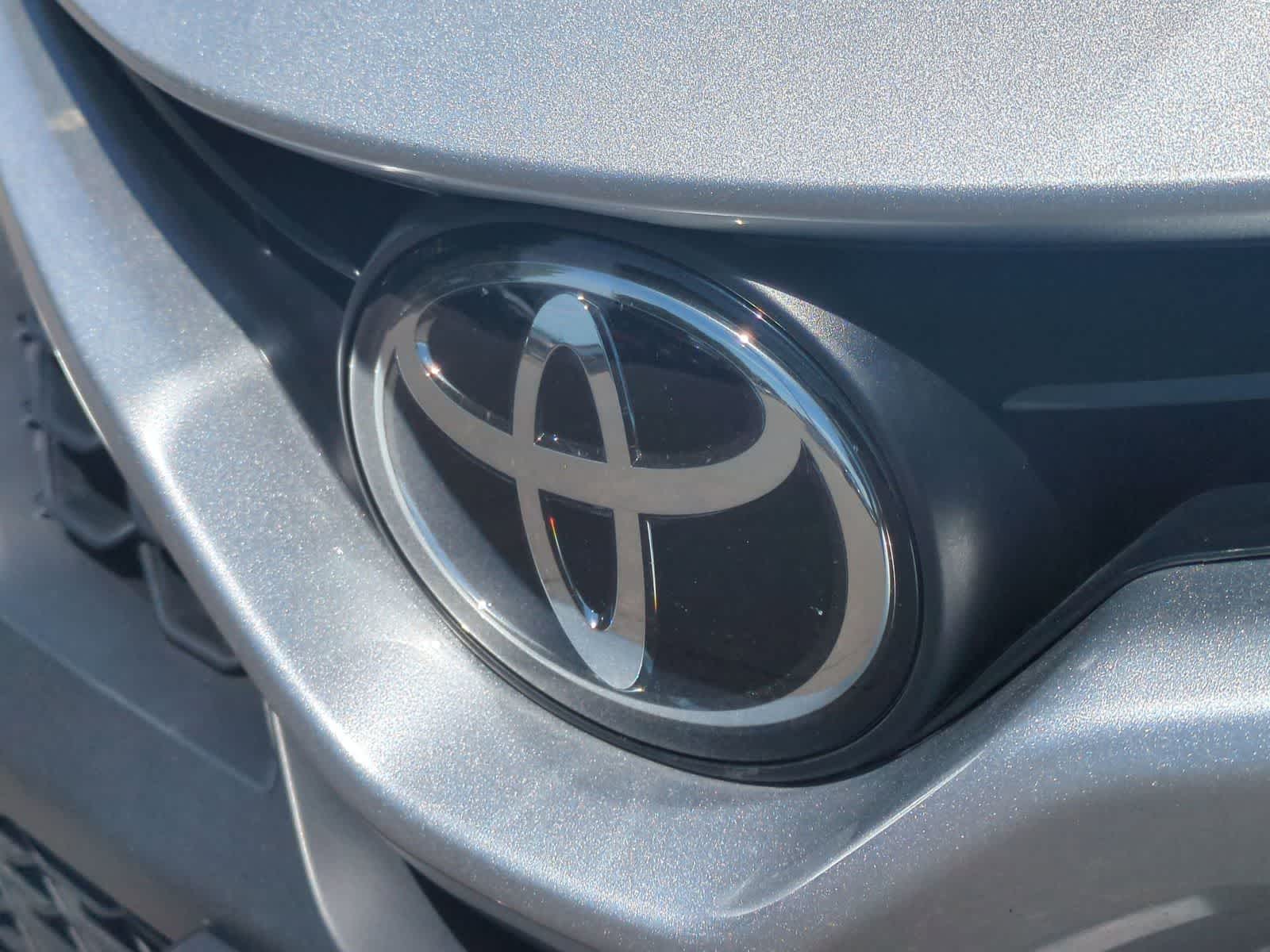 Thumbnail: 2024 Toyota Camry - 12