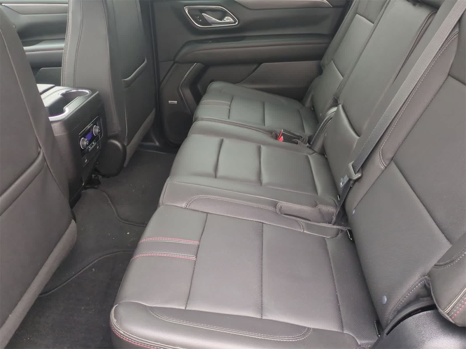 Thumbnail: 2023 Chevrolet Suburban - 20