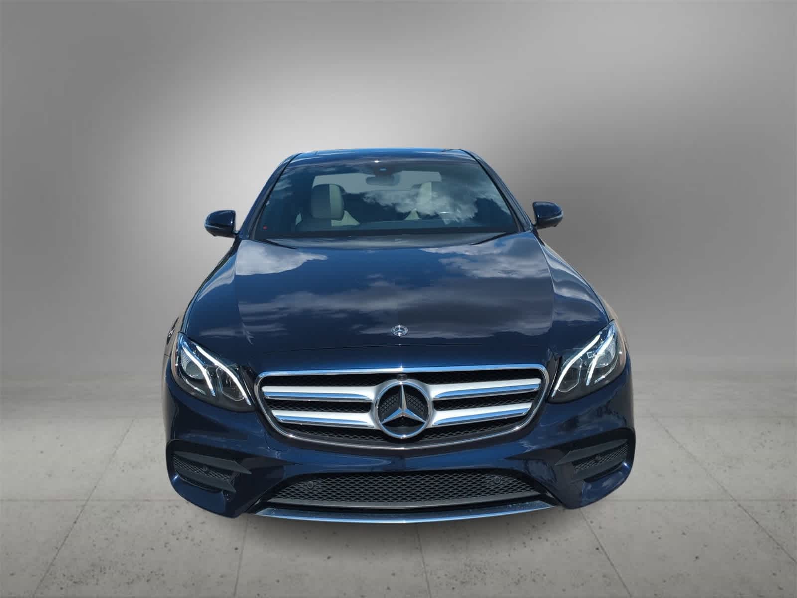 Thumbnail: 2020 Mercedes-Benz E-Class - 3