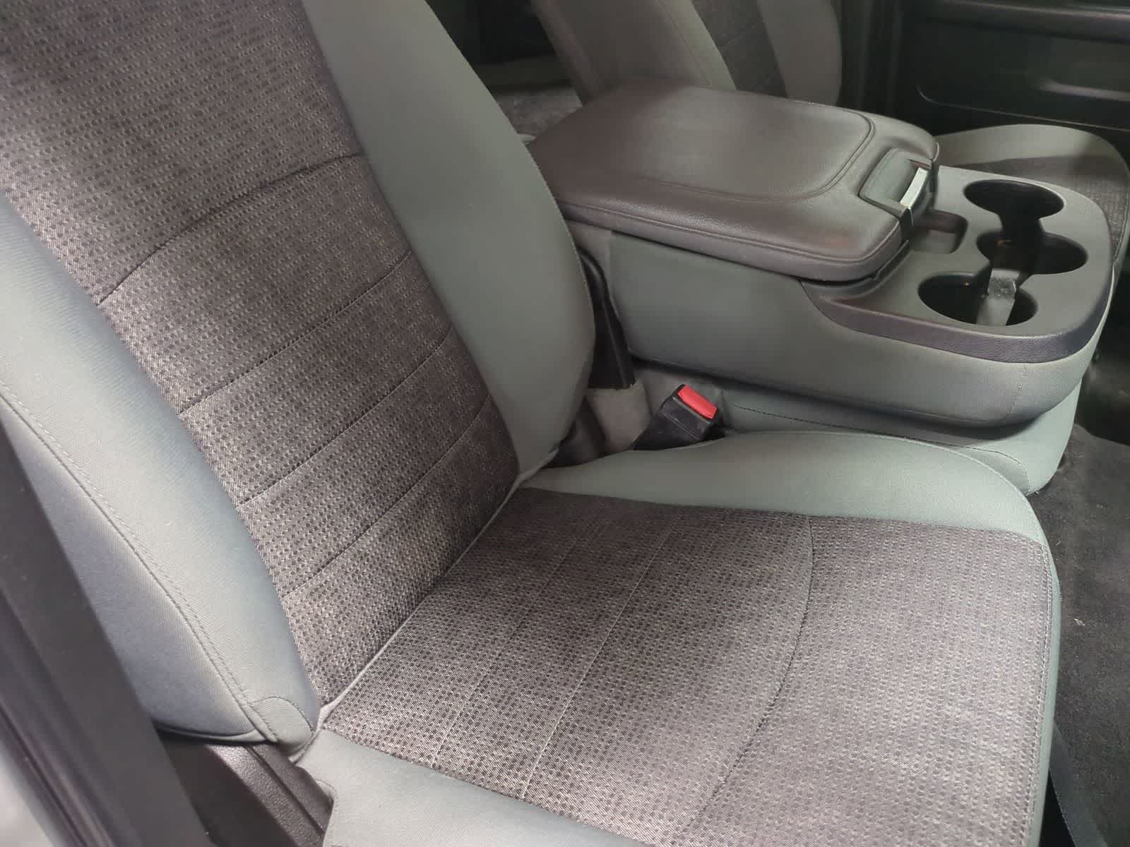 Thumbnail: 2019 RAM 1500 Classic - 22