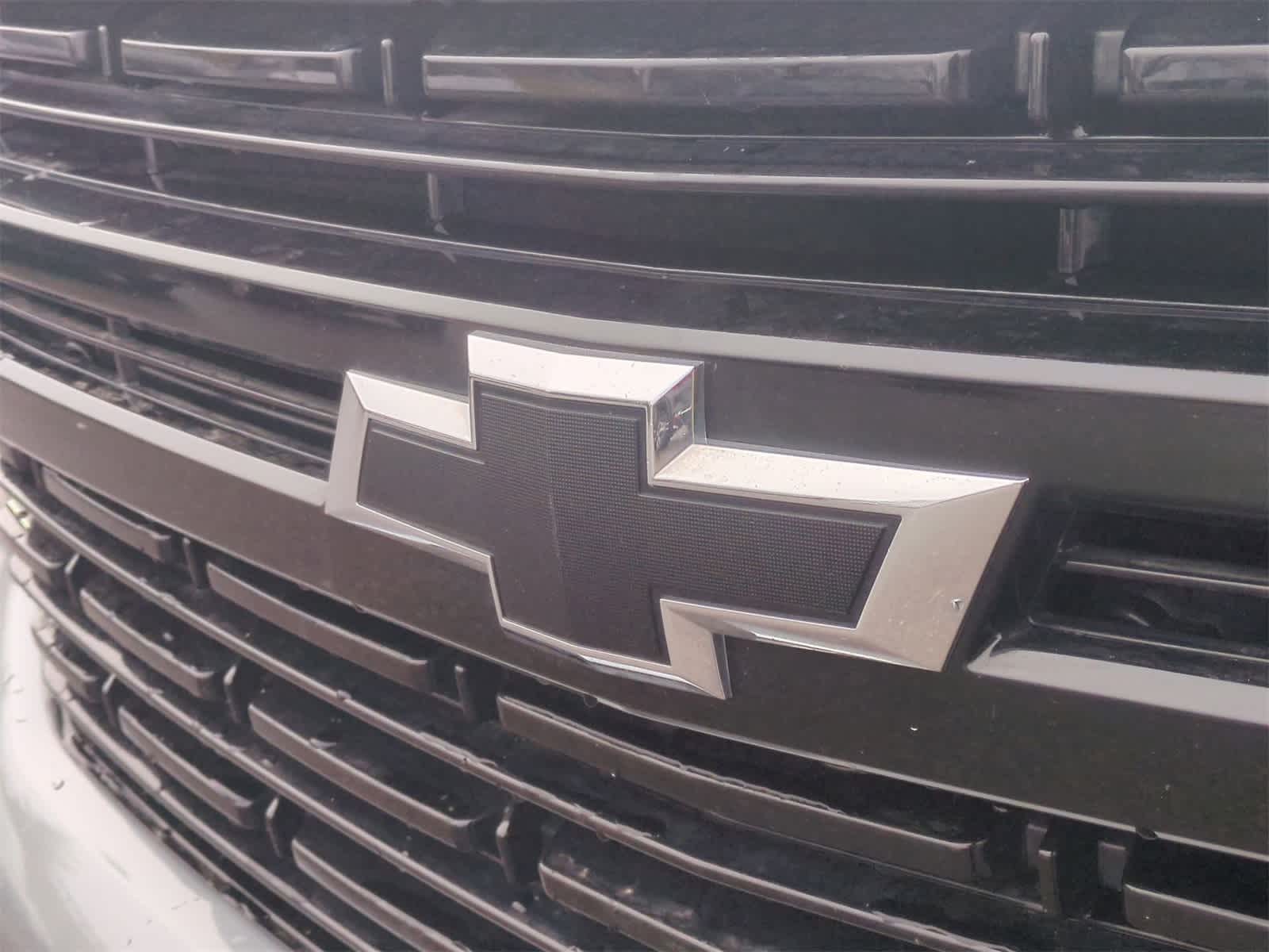 Thumbnail: 2023 Chevrolet Suburban - 13