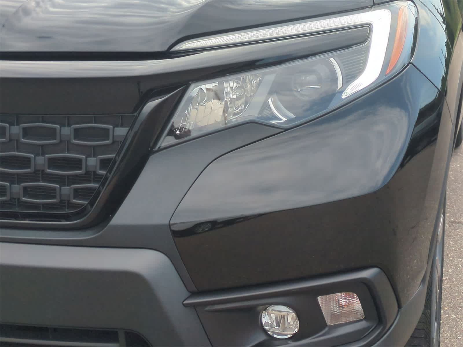 Thumbnail: 2020 Honda Passport - 11