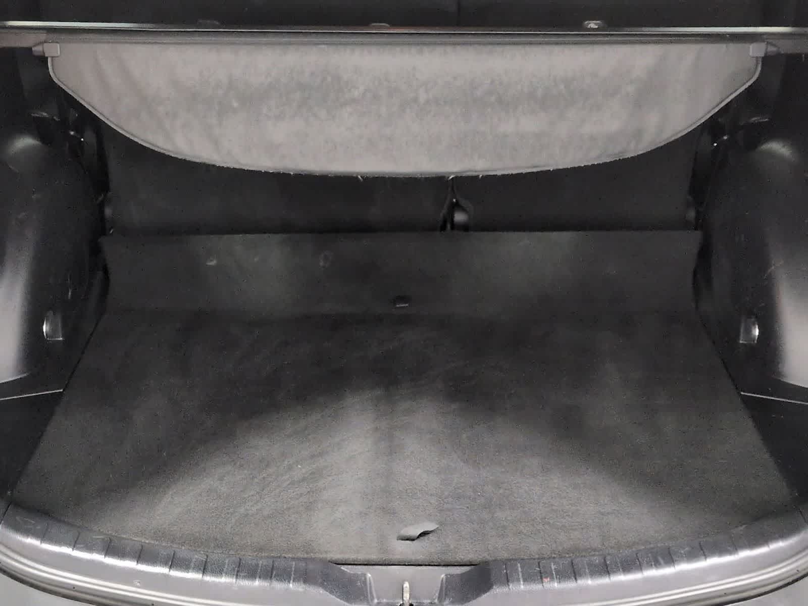 Thumbnail: 2015 Toyota RAV4 - 33