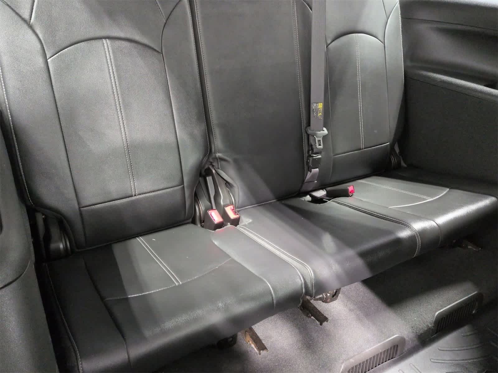 Thumbnail: 2016 GMC Acadia - 36