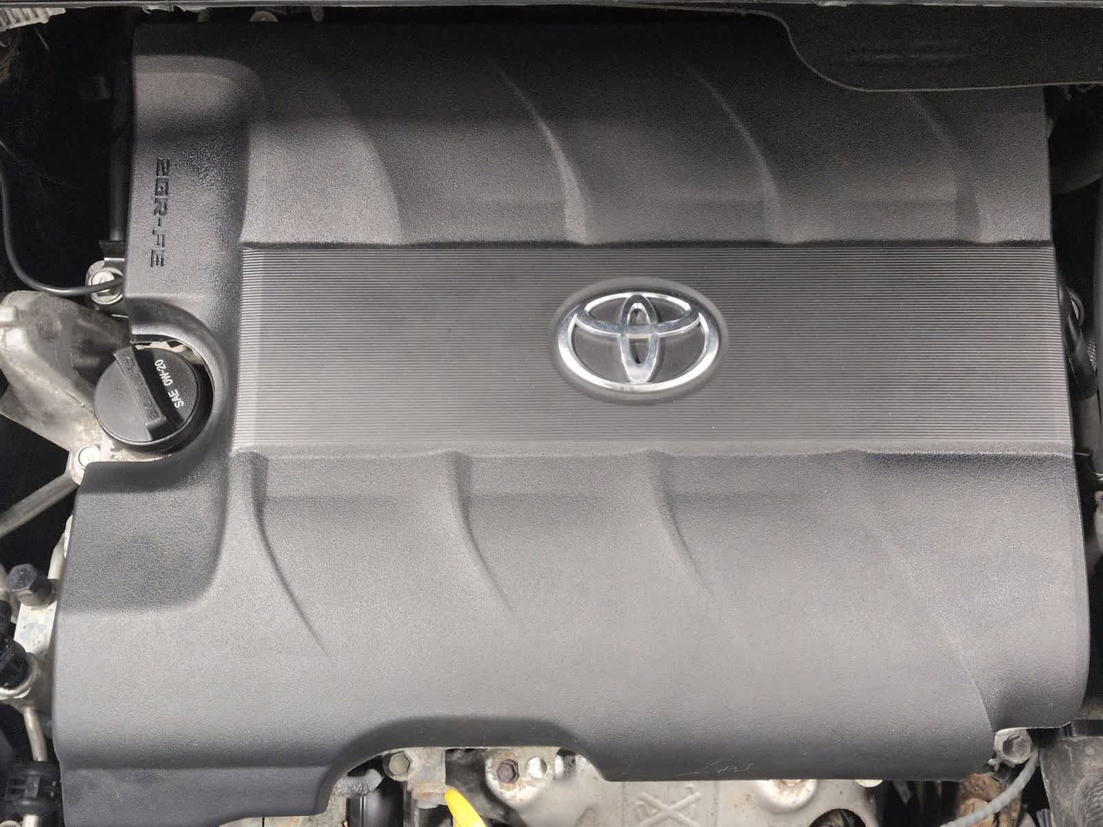 Thumbnail: 2013 Toyota Sienna - 15