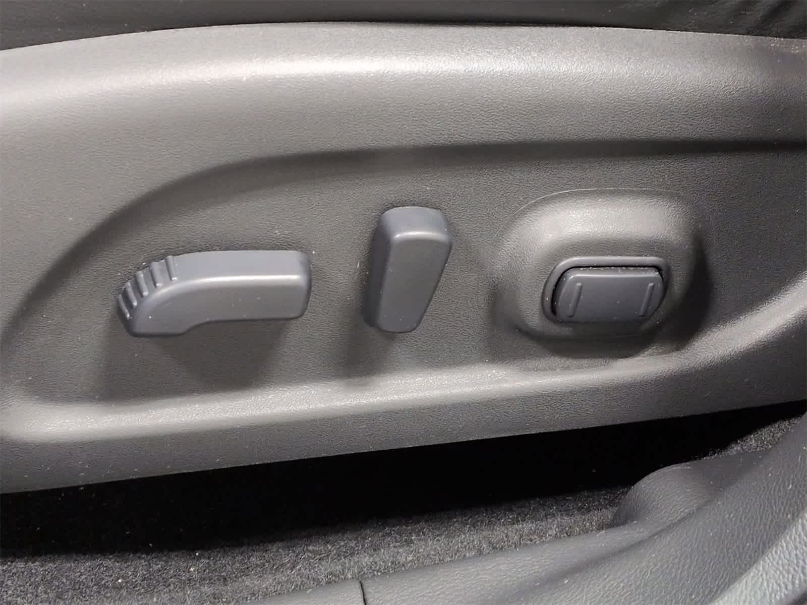 Thumbnail: 2017 Nissan Murano - 19