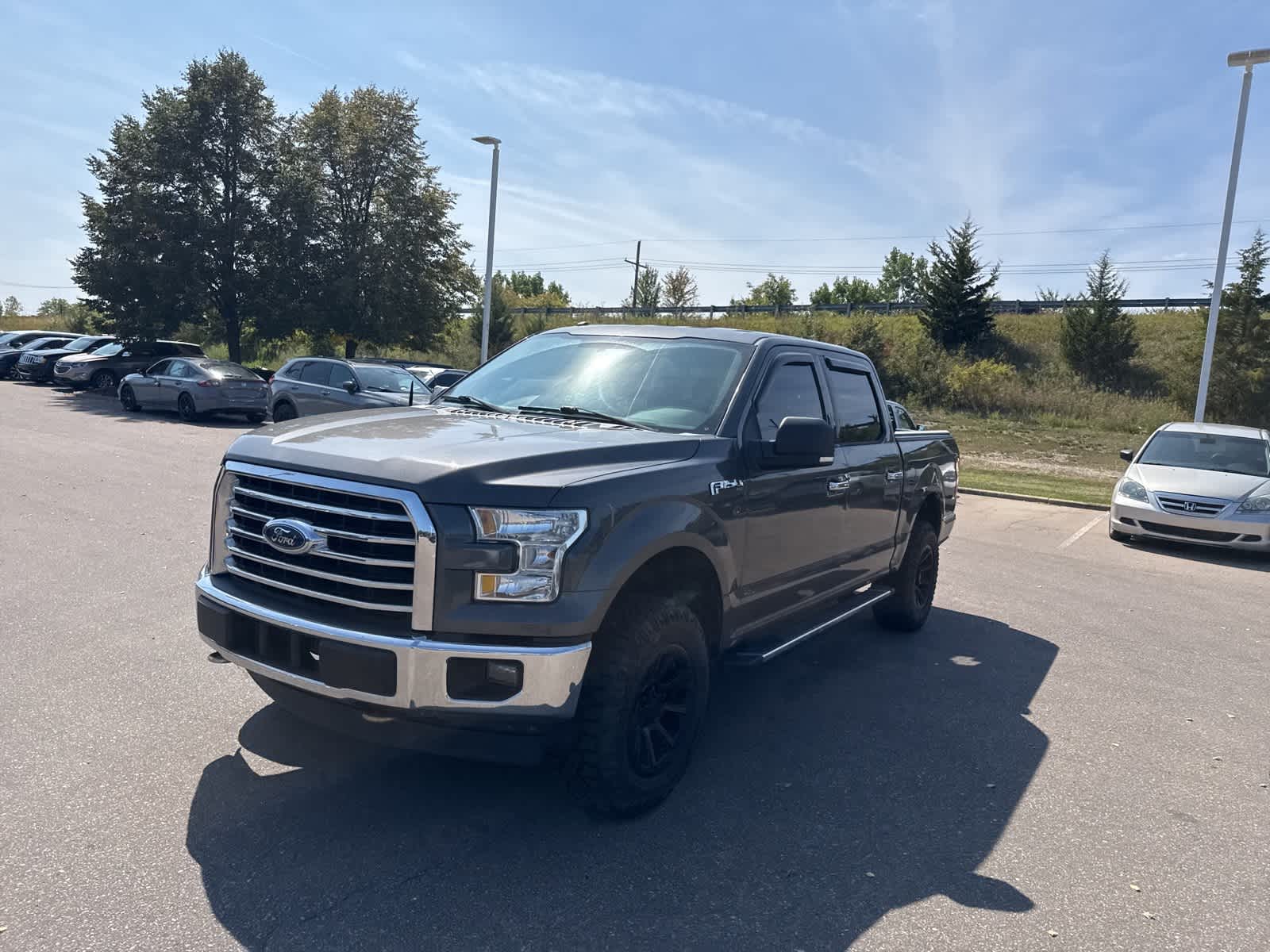 Thumbnail: 2017 Ford F-150 - 6