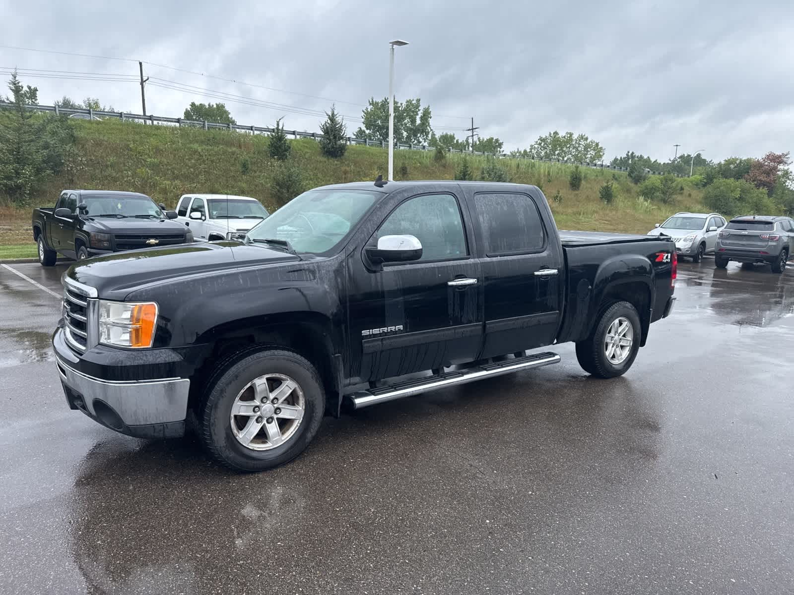 2012 GMC Sierra 1500 SLE -
                  Farmington Hills, MI