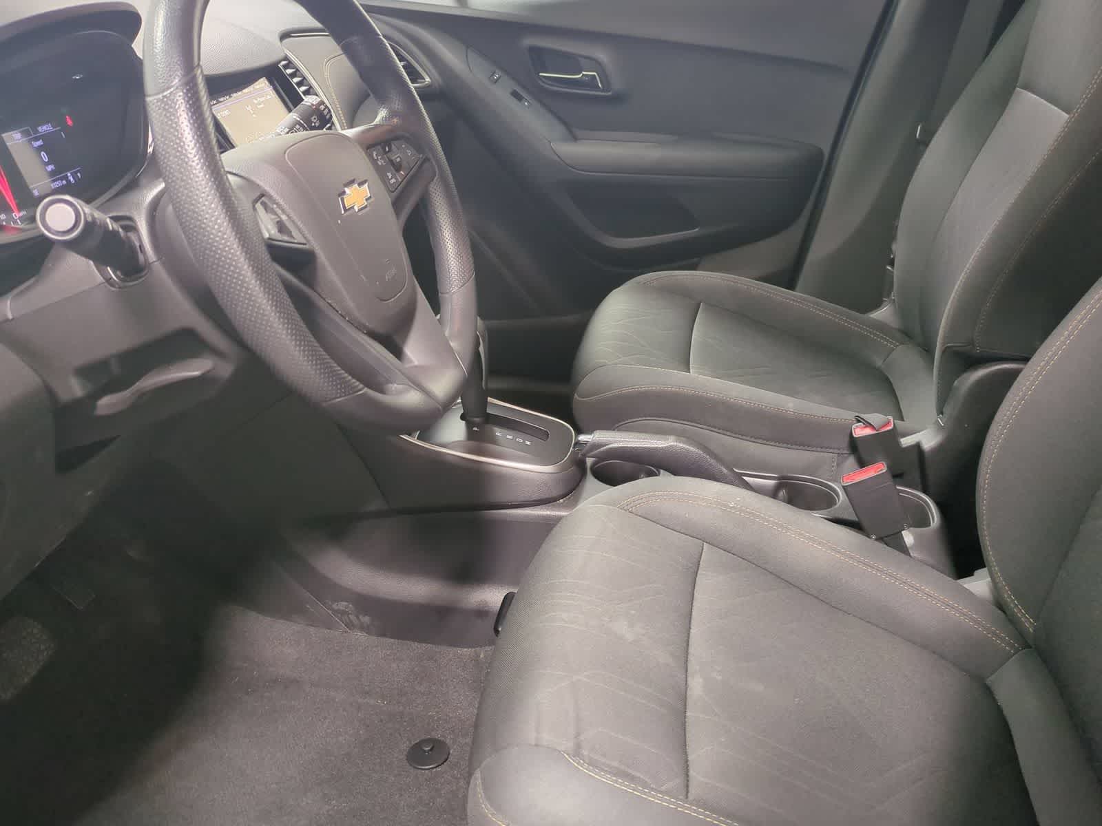 Thumbnail: 2019 Chevrolet Trax - 16