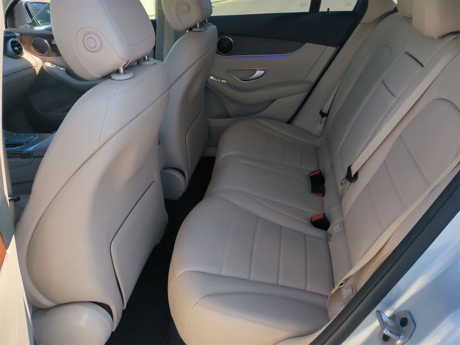 Thumbnail: 2022 Mercedes-Benz GLC - 19