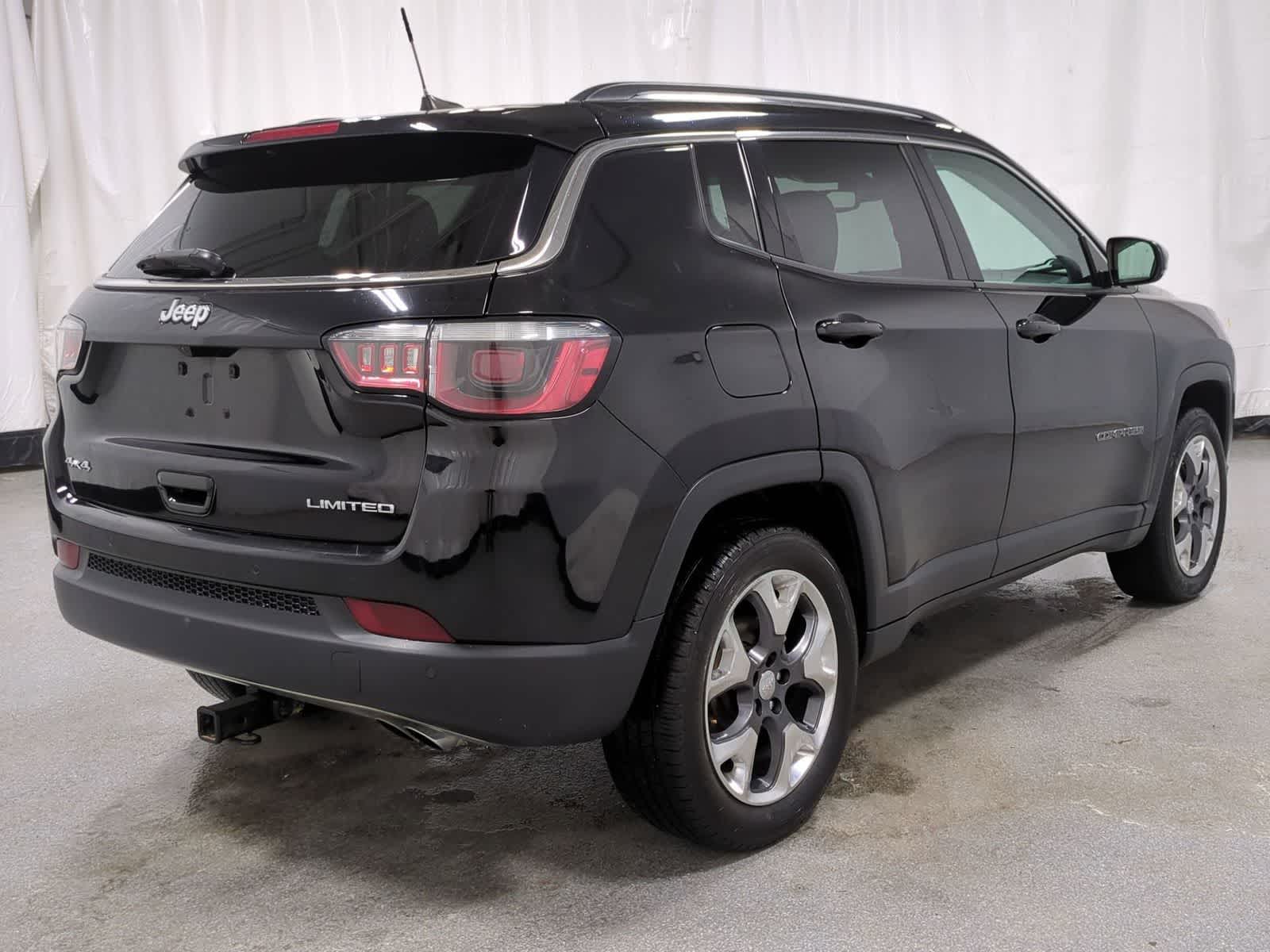 Thumbnail: 2017 Jeep Compass - 14