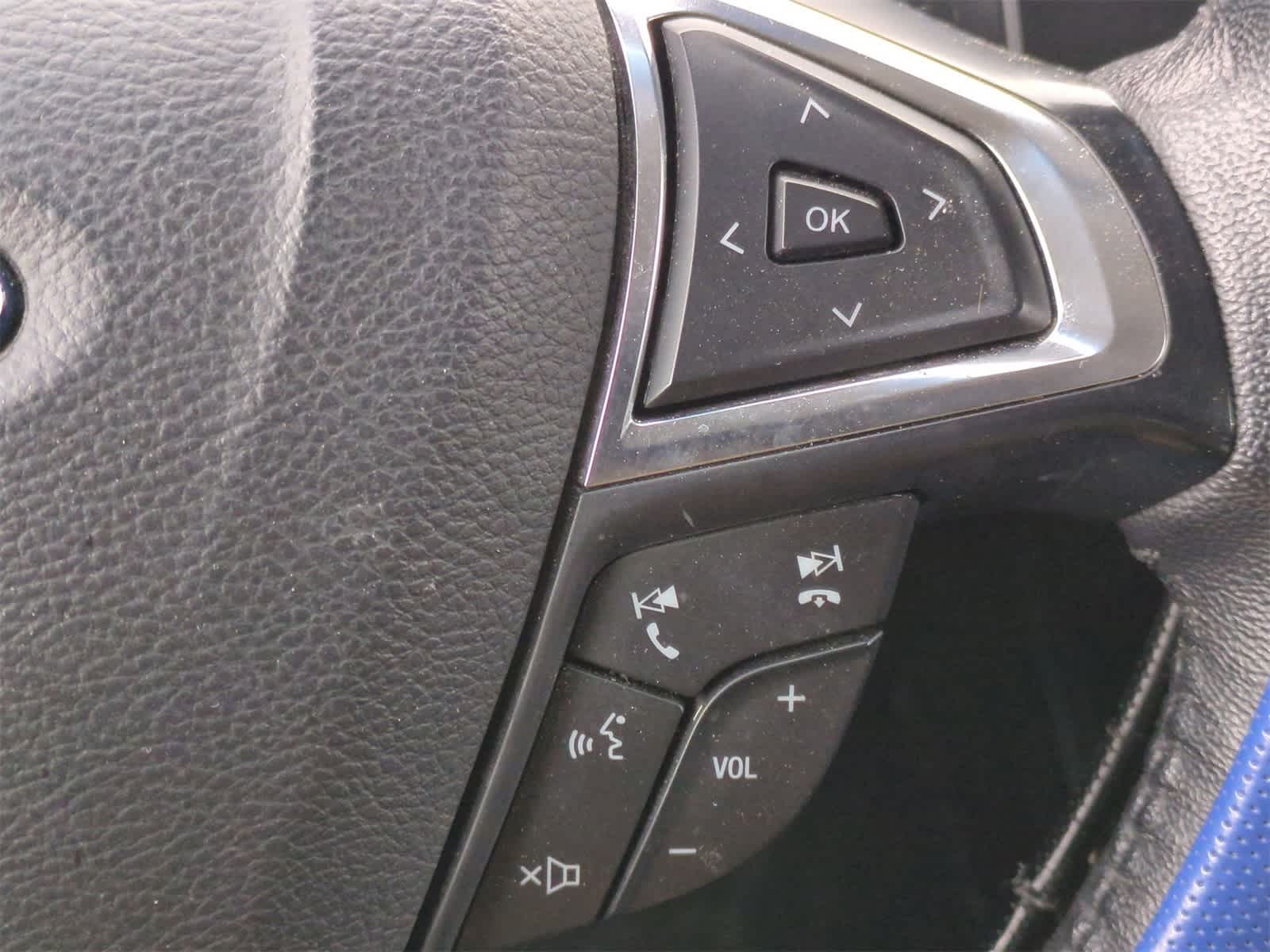 Thumbnail: 2017 Ford Edge - 24