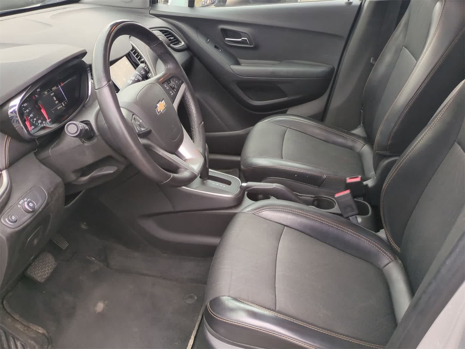 Thumbnail: 2018 Chevrolet Trax - 17