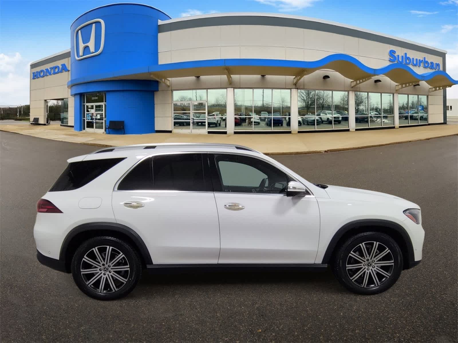 Thumbnail: 2024 Mercedes-Benz GLE - 9