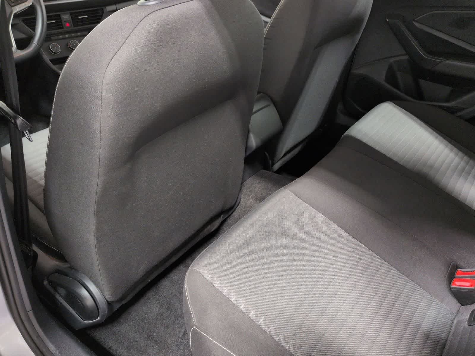 Thumbnail: 2024 Volkswagen Jetta - 19