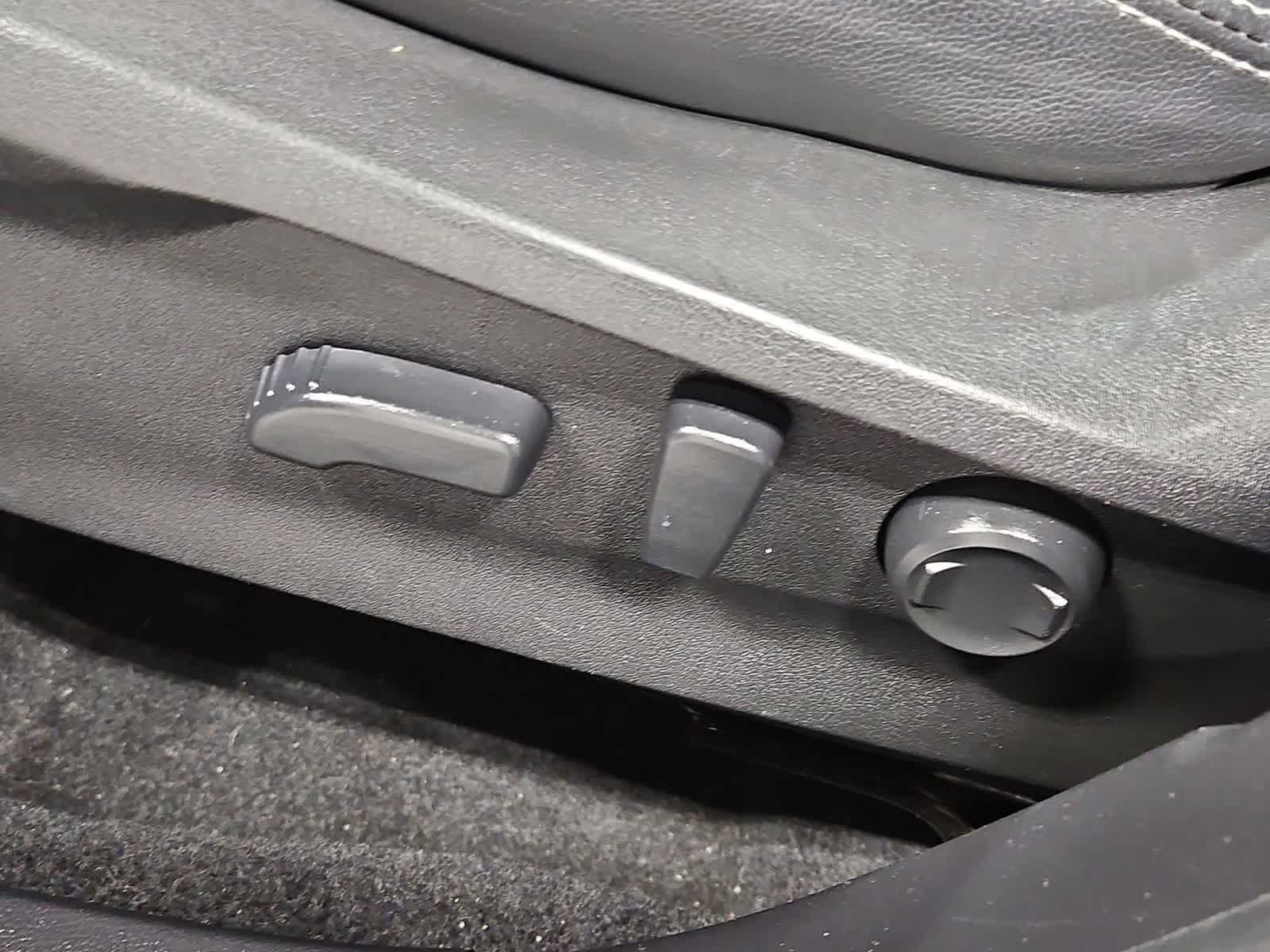 Thumbnail: 2020 Subaru Forester - 18