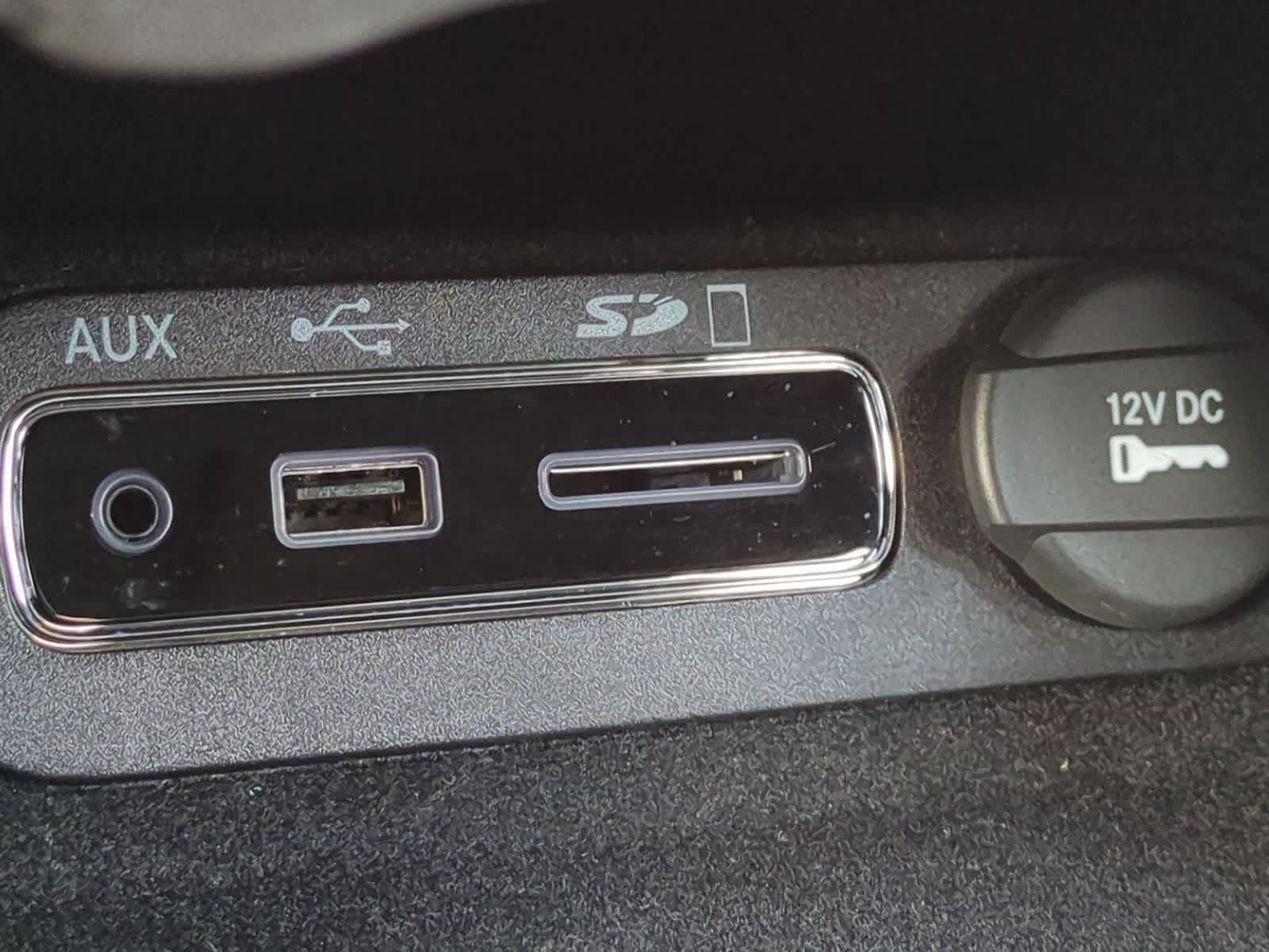 Thumbnail: 2014 Jeep Grand Cherokee - 31