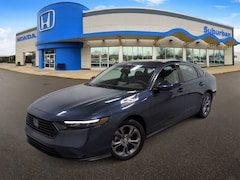 Used 2024 Honda Accord EX Sedan in Farmington Hills, MI