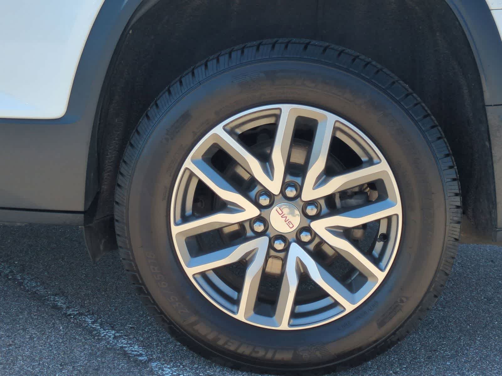 Thumbnail: 2019 GMC Acadia - 14