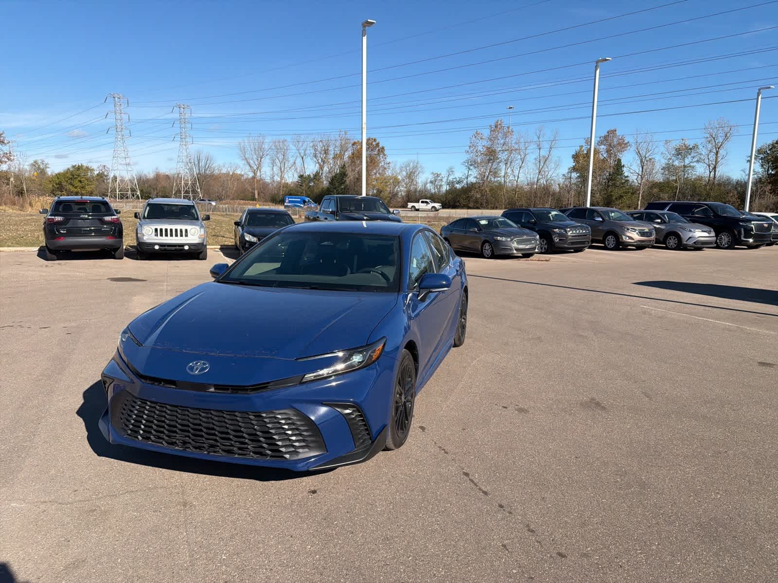 Thumbnail: 2025 Toyota Camry - 4