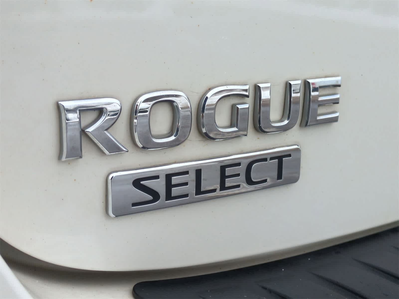Thumbnail: 2015 Nissan Rogue - 13