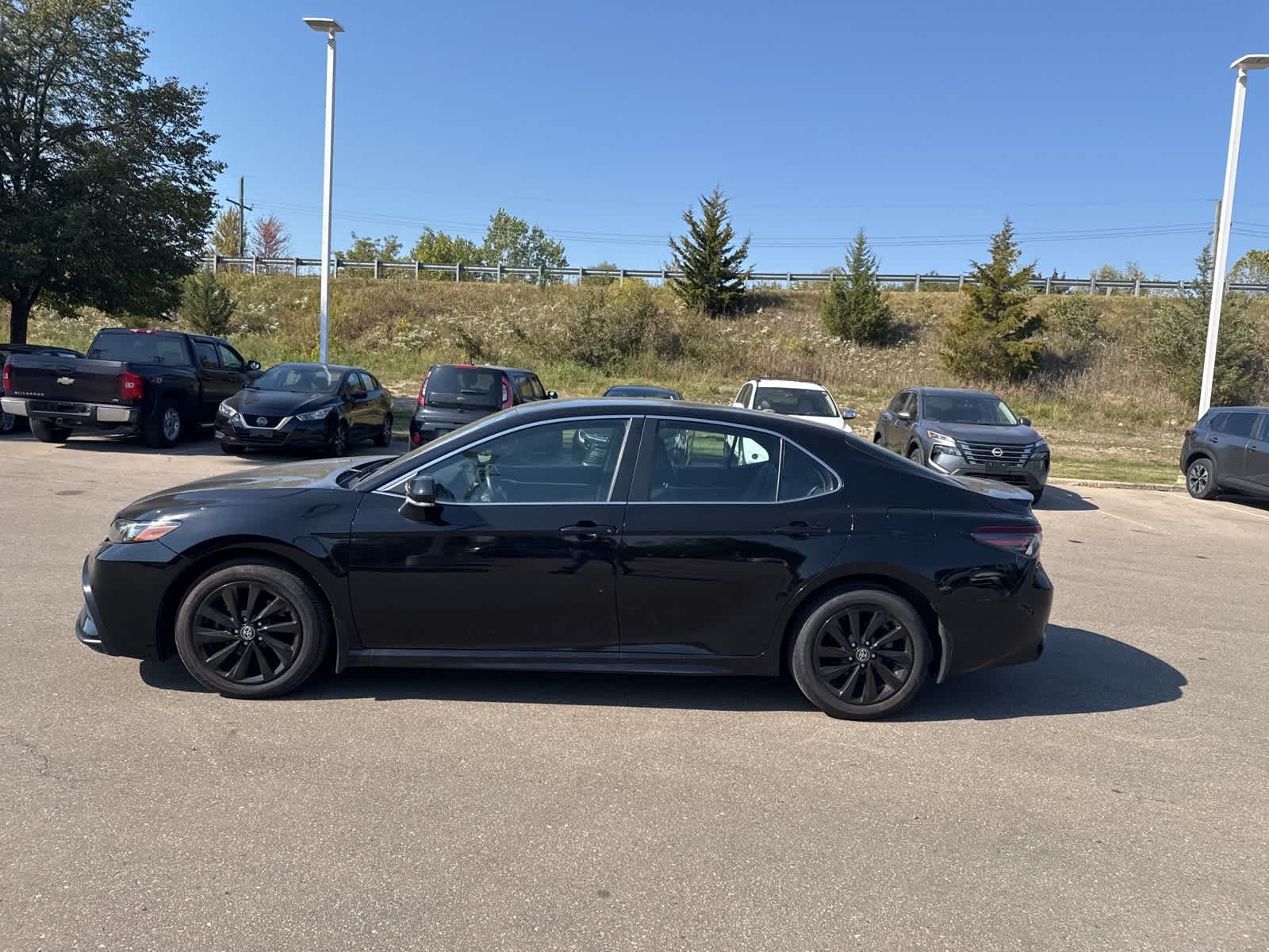 Thumbnail: 2021 Toyota Camry - 33