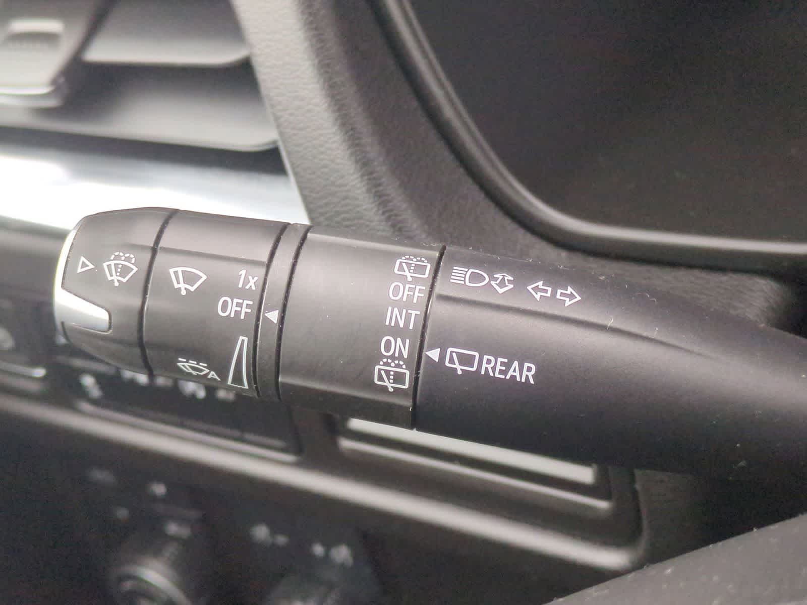 Thumbnail: 2023 Chevrolet Suburban - 25