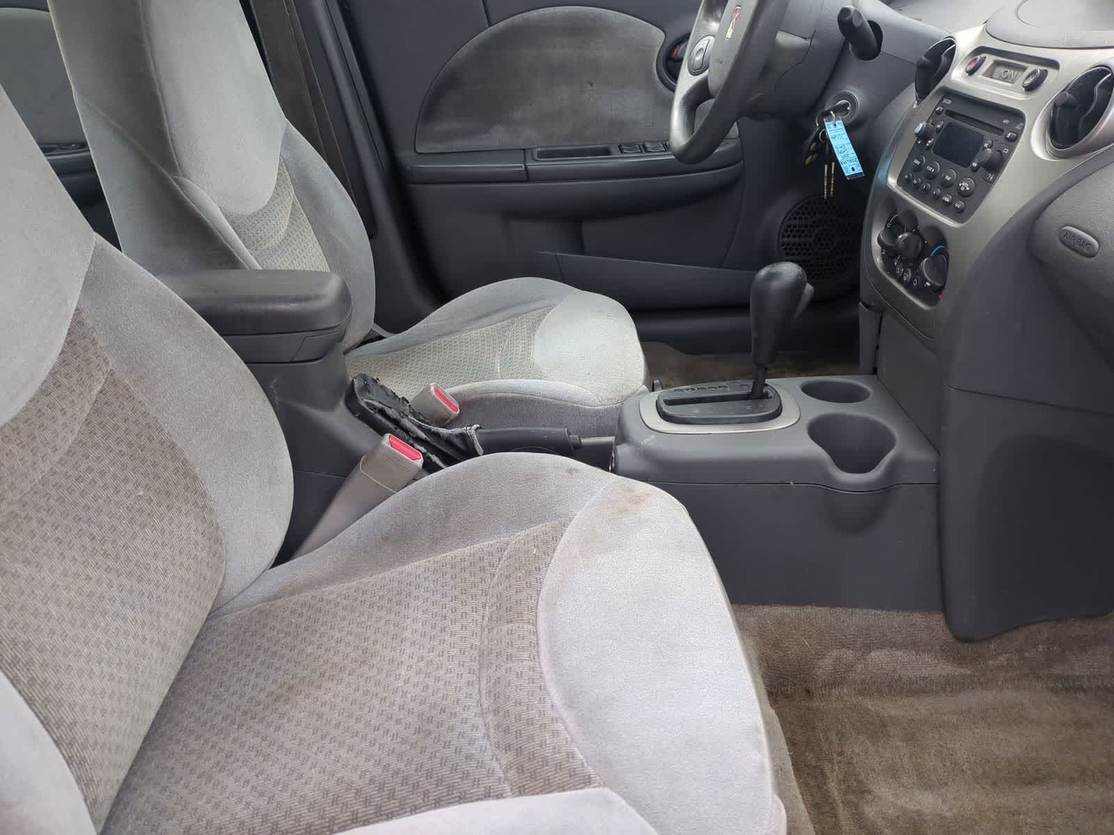 Thumbnail: 2004 Saturn Ion - 21