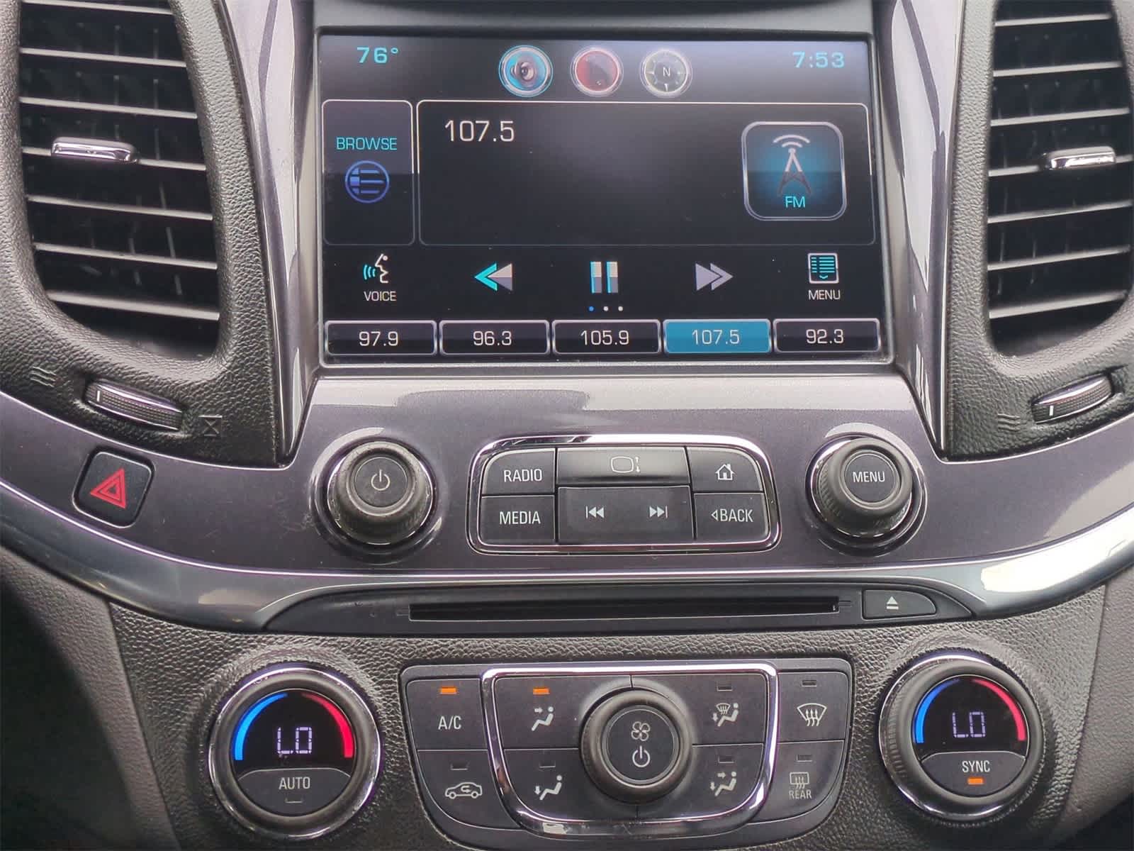 Thumbnail: 2015 Chevrolet Impala - 27
