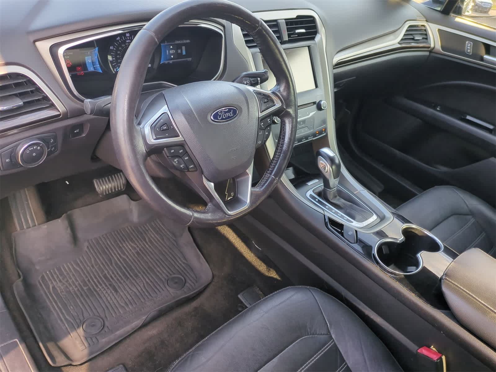 Thumbnail: 2014 Ford Fusion - 10