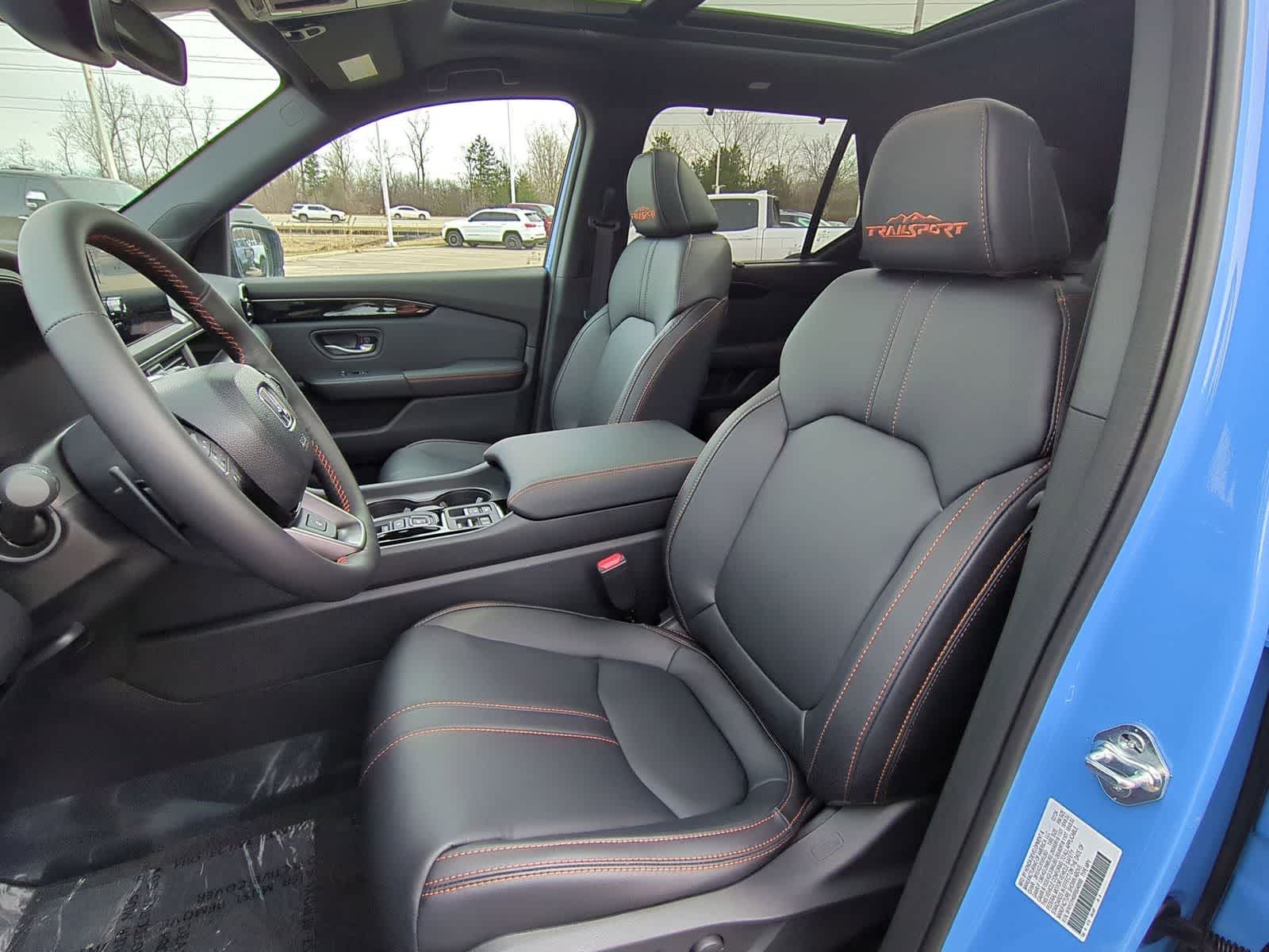 Thumbnail: 2024 Honda Pilot - 17