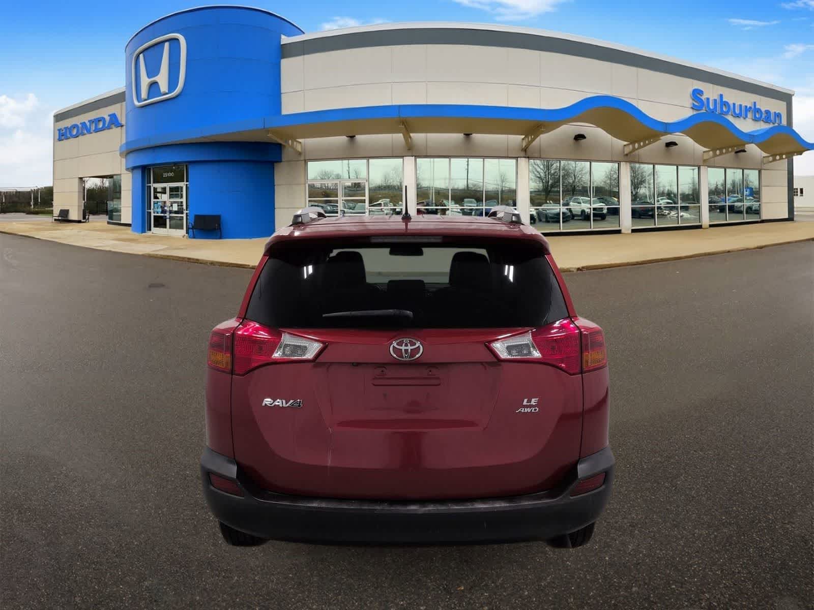 Thumbnail: 2015 Toyota RAV4 - 7