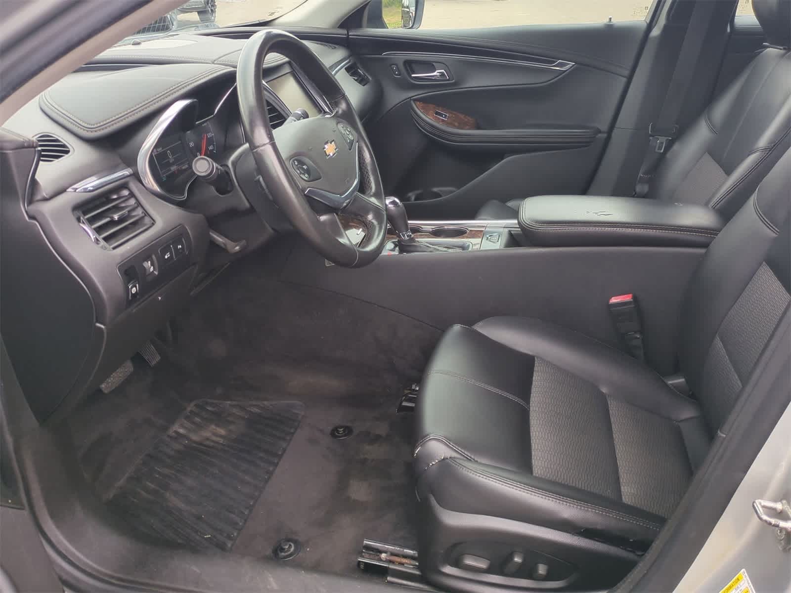 Thumbnail: 2015 Chevrolet Impala - 16