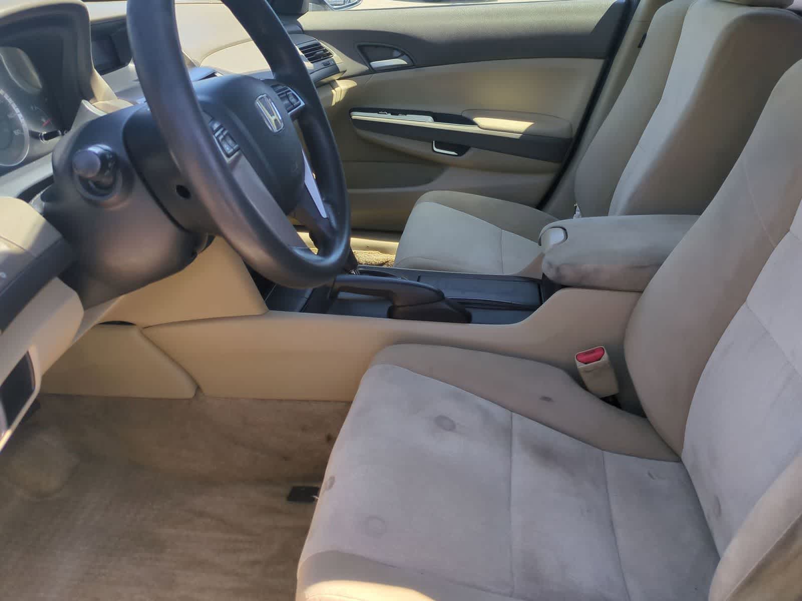 Thumbnail: 2010 Honda Accord - 16