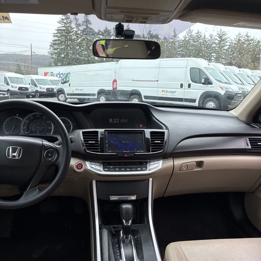 Thumbnail: 2015 Honda Accord - 22