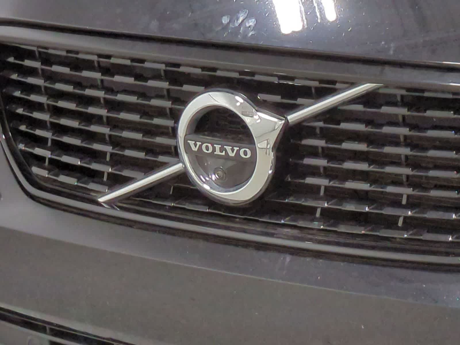 Thumbnail: 2019 Volvo XC40 - 12