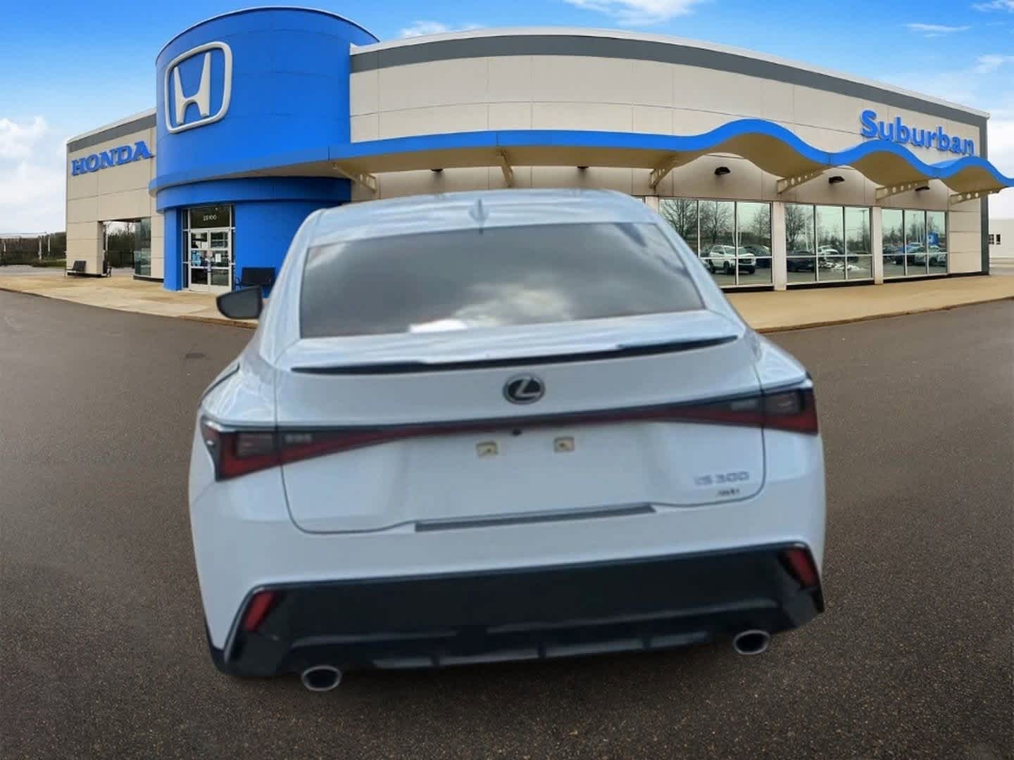 Thumbnail: 2022 Lexus IS - 7